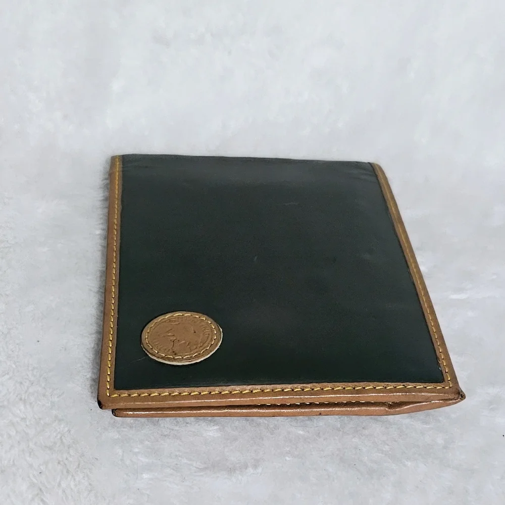 Hunting World Mens Green Bifold Wallet